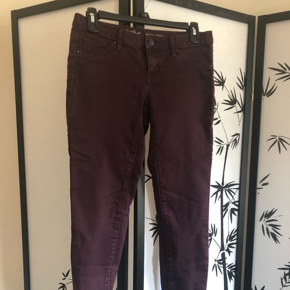 Burgundy Mossimo Jeans - Picture 2 of 5